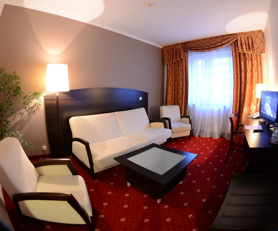 Hotel San Remo Zgierz Room photo